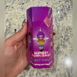 K-POP DEMON HUNTER 
HIPPER BLIND BOX - 2